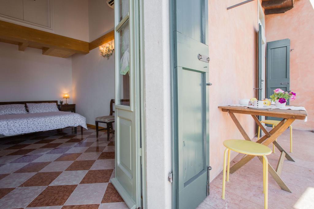 Le Camerine Apartment Water Front Toscolano-Maderno Exterior foto
